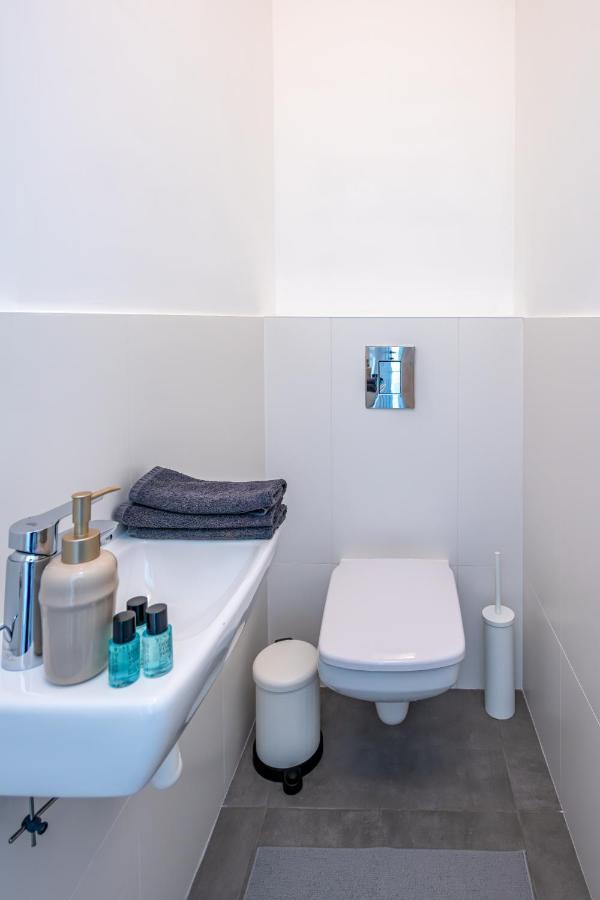 Lovag 12 Terrace Designer Home ブダペスト エクステリア 写真