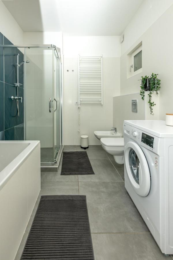 Lovag 12 Terrace Designer Home ブダペスト エクステリア 写真